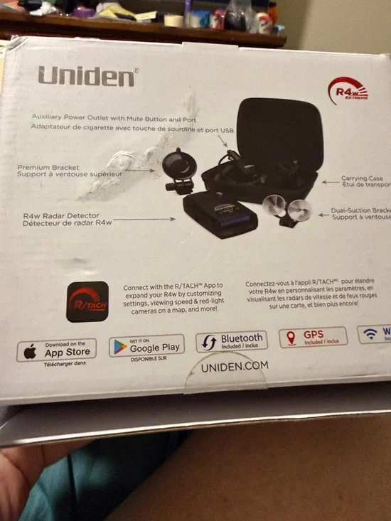 Uniden Black Radar/Laser Detector with GPS & Bluetooth - Picture 4 of 11